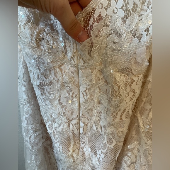 NWT Chic Nostalgia Electra Ivory Blush Lace Beaded Wedding Dress Size 6 - Picture 13 of 16